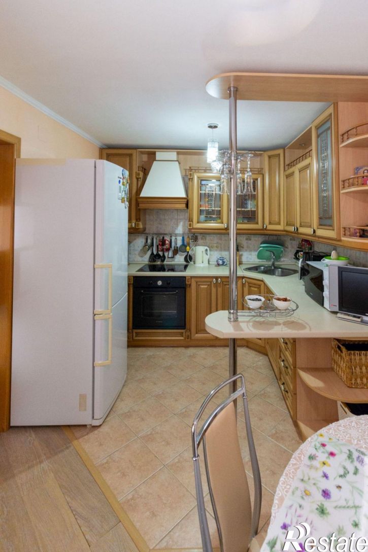 3-комн квартира Карбышева улица, 69