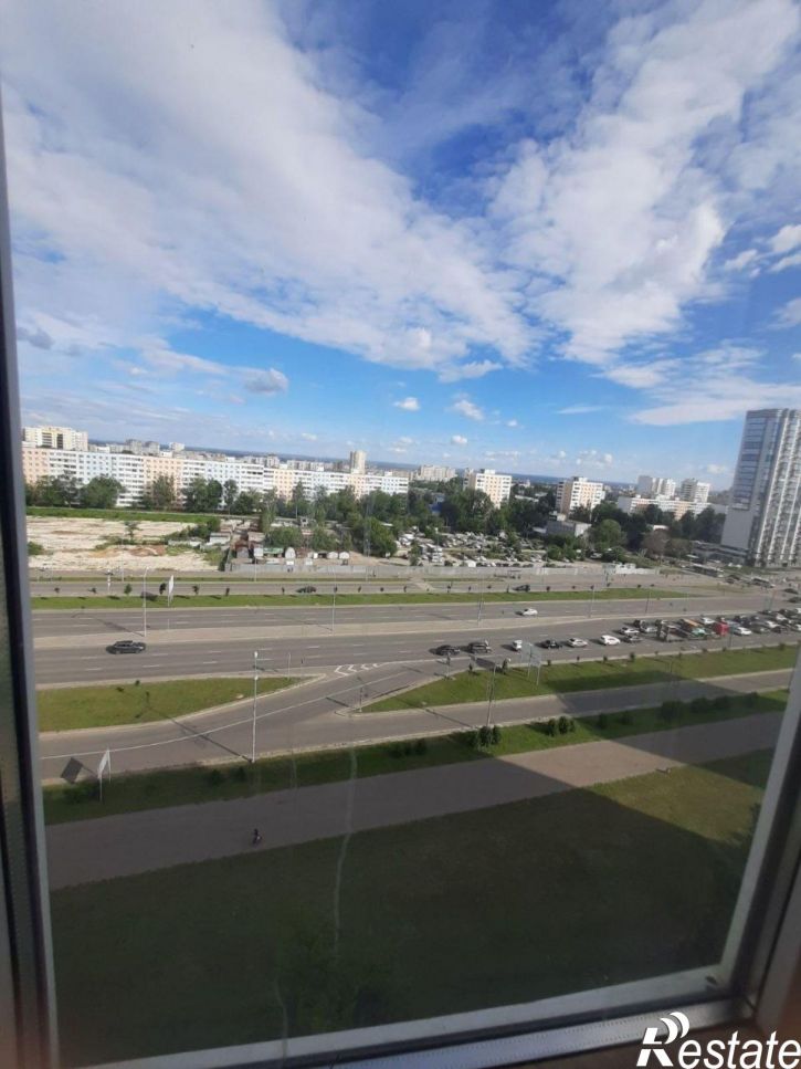 3-комн квартира Московское шоссе 16-й километр, 298