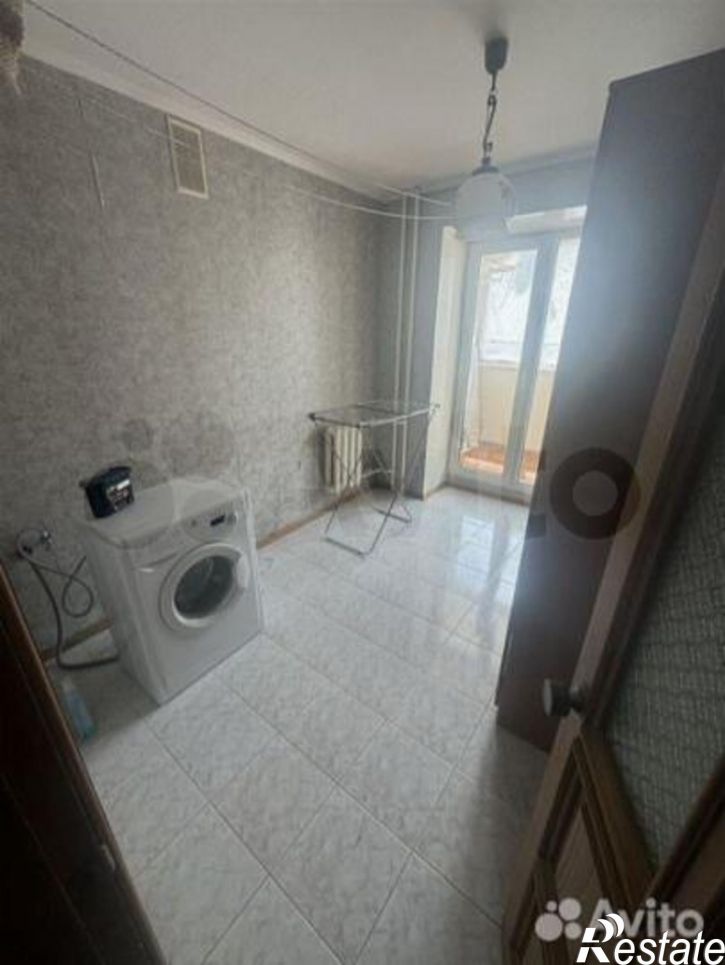 4-комн квартира Больничная улица, 37