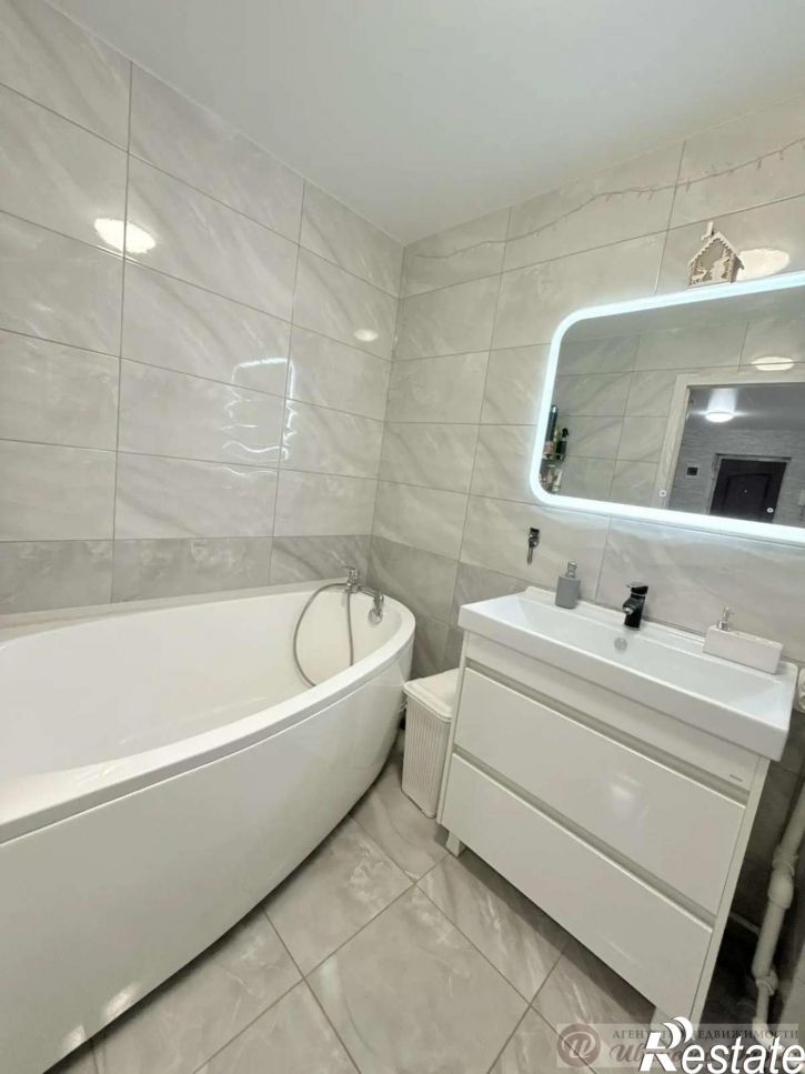 2-комн квартира Аэропорт 2 улица, 9