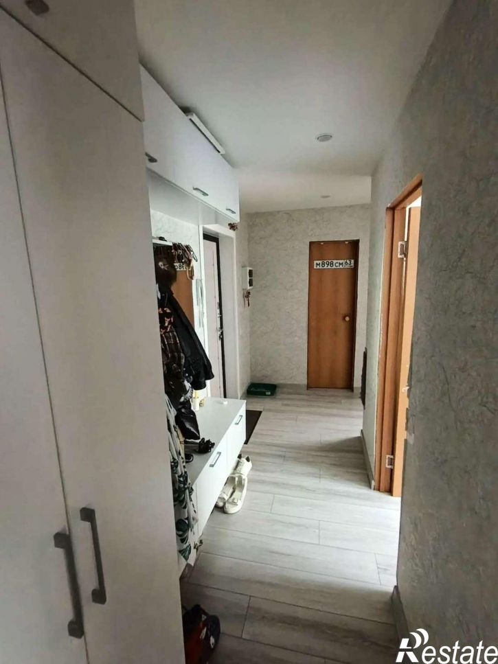 2-комн квартира Евгения Золотухина улица, 36