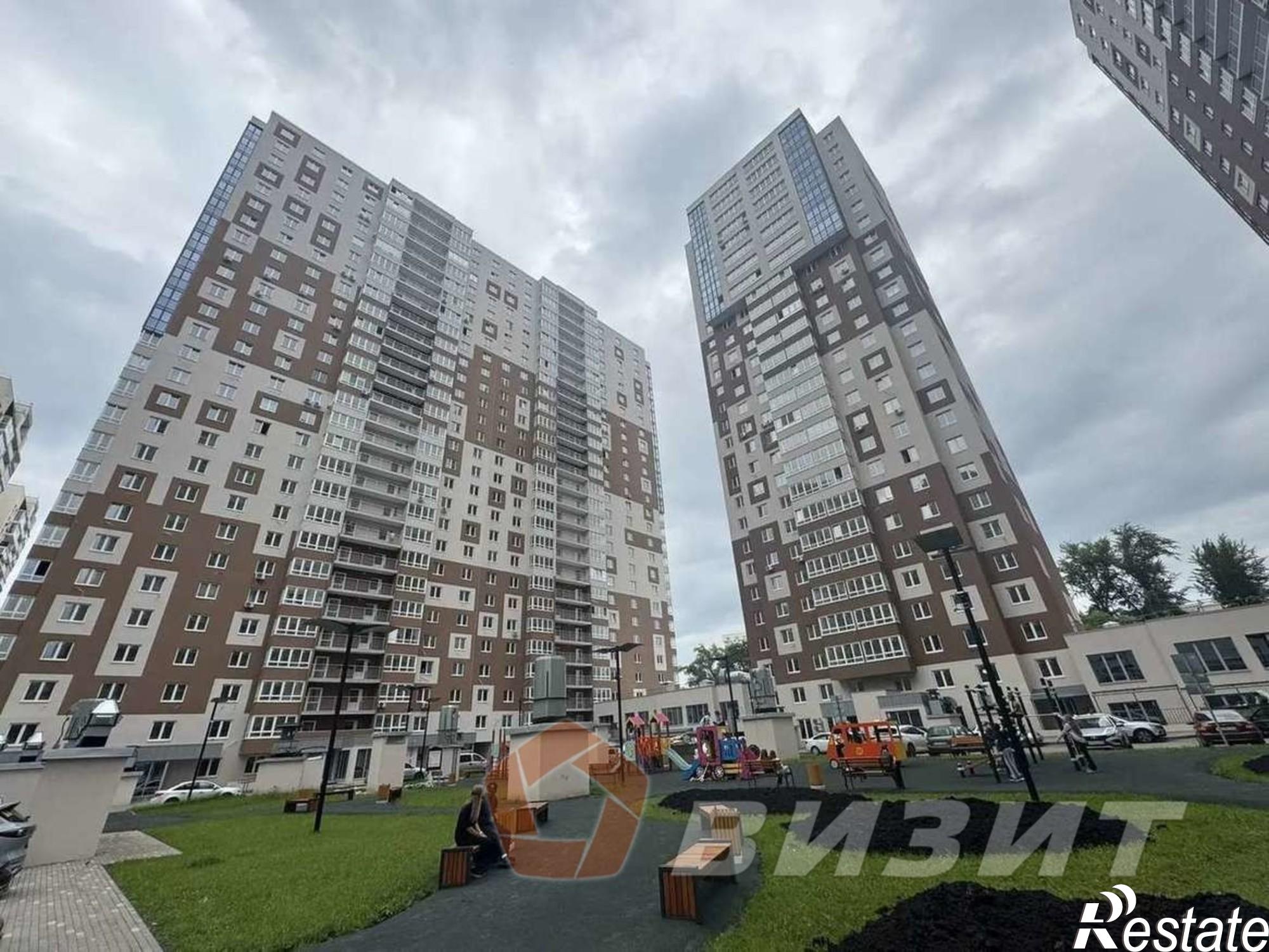 Купить торговое помещение за 18 500 000 рублей на Дыбенко улица, 5