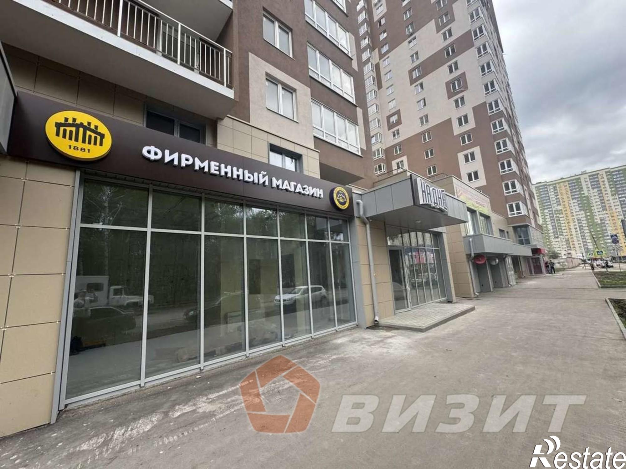 Купить торговое помещение за 18 500 000 рублей на Дыбенко улица, 5