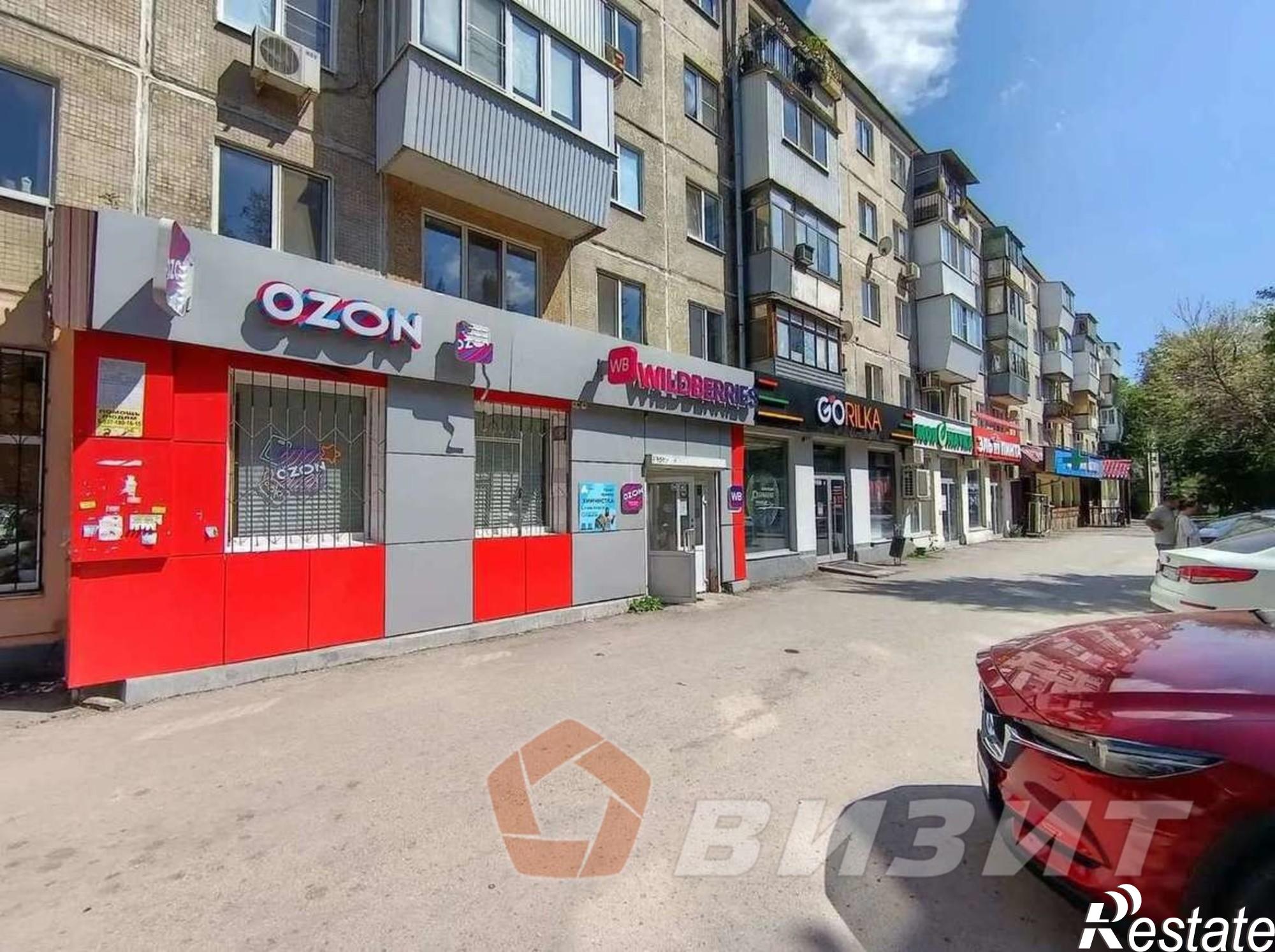 Сдать торговое помещение за 97 000 рублей на Авроры улица, 121