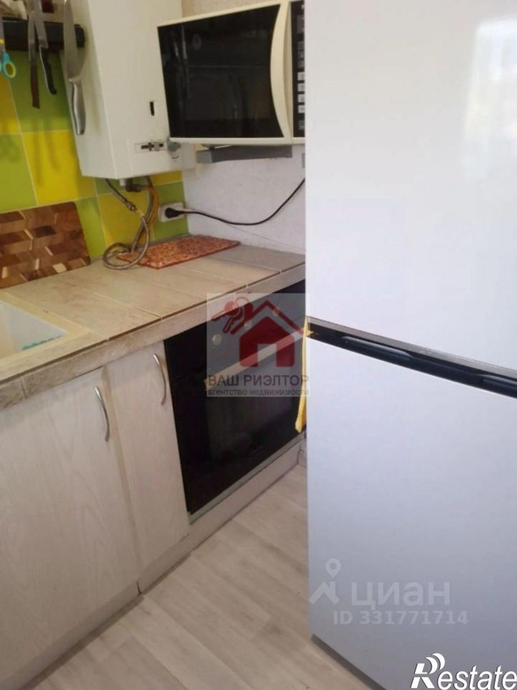 2-комн квартира ул Волгина, 122,  д. 122