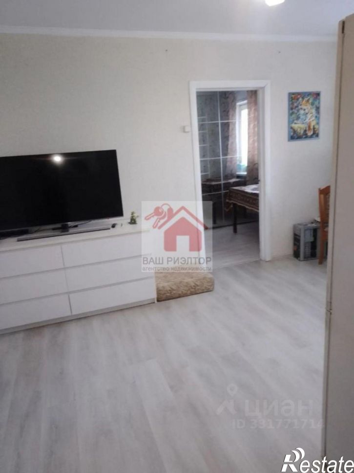 2-комн квартира ул Волгина, 122,  д. 122