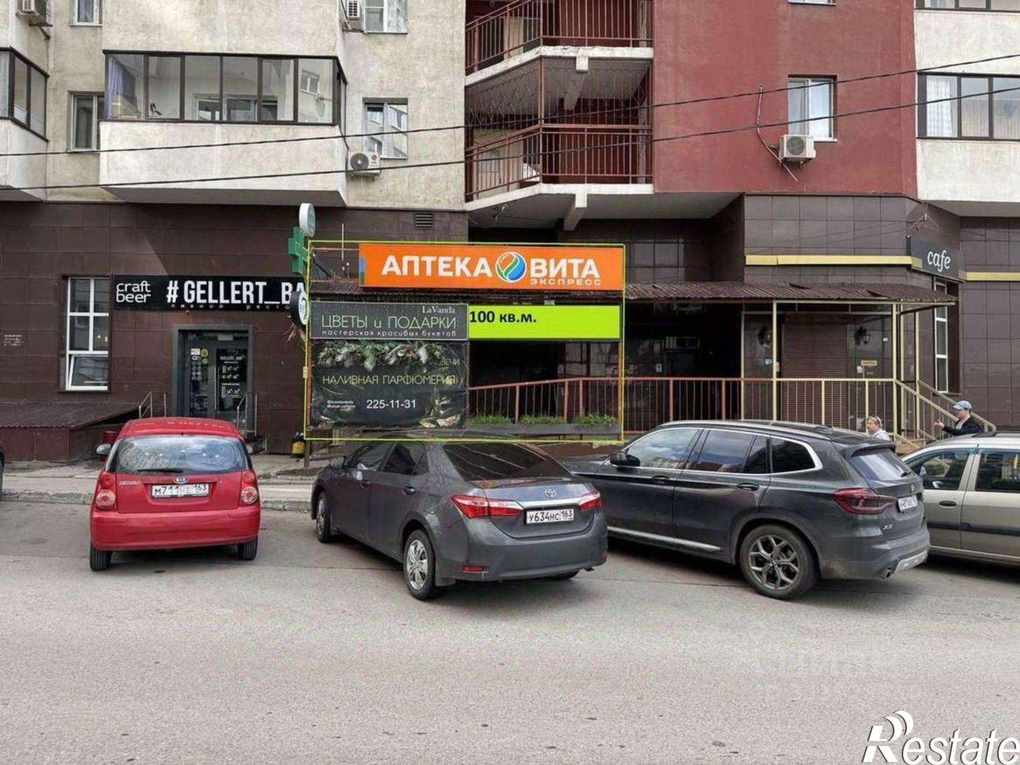 Сдать торговое помещение за 130 000 рублей на ул Революционная, 4