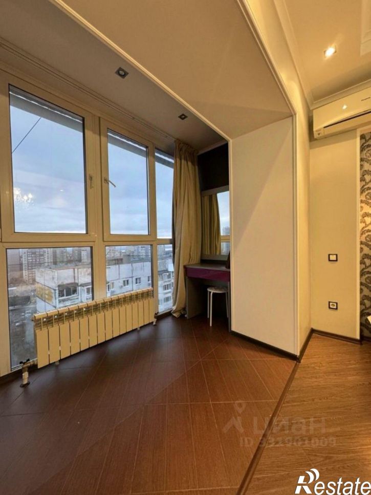 2-комн квартира ул Шверника, 15,  д. 15