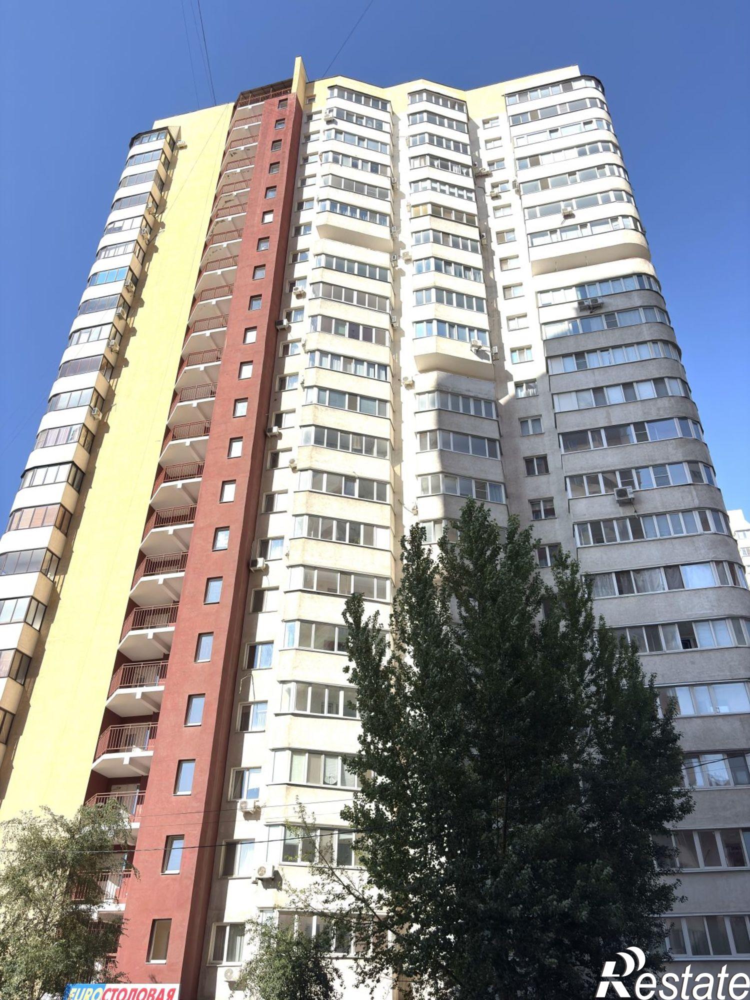 Купить квартиру за 8 500 000 рублей на Революционная улица, 4