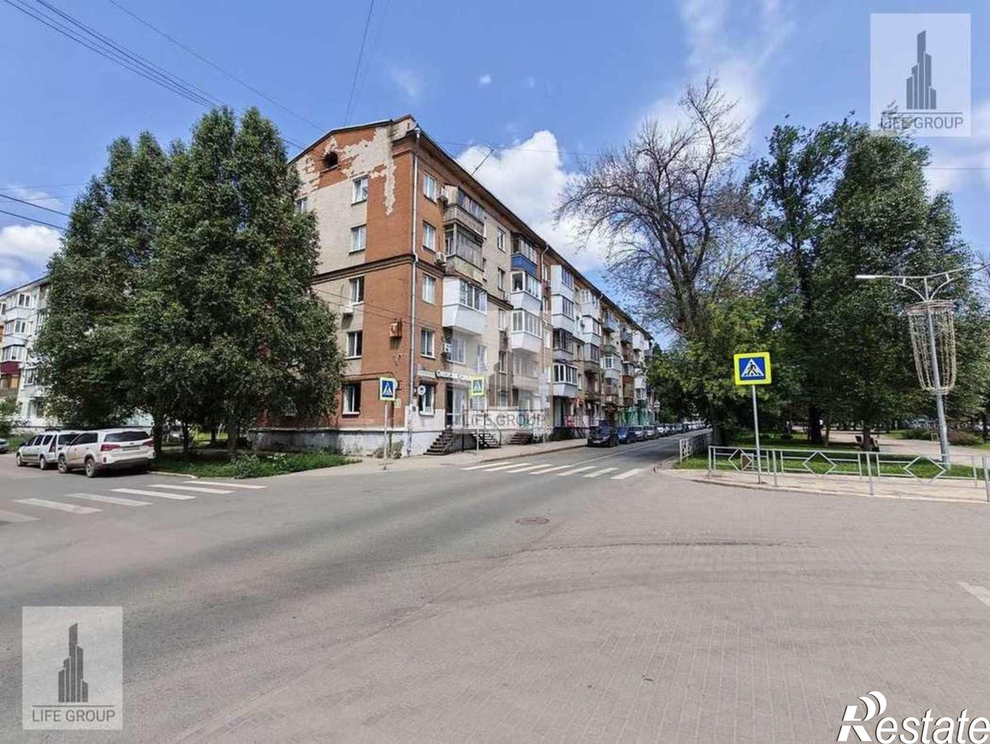 Купить торговое помещение за 7 390 000 рублей на Металлургов проспект, 92
