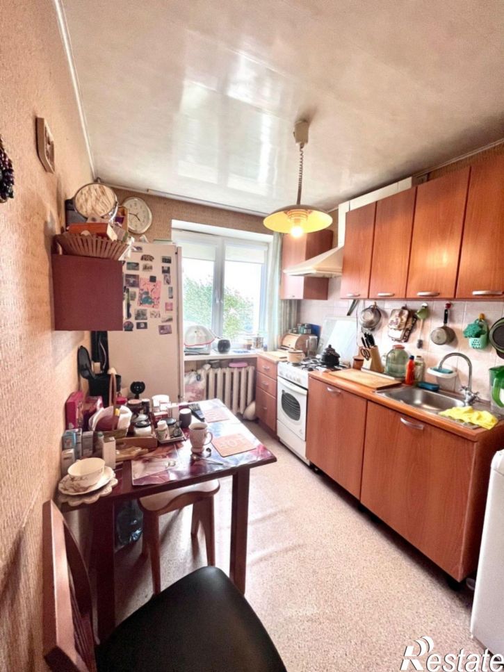 3-комн квартира Авроры улица, 92