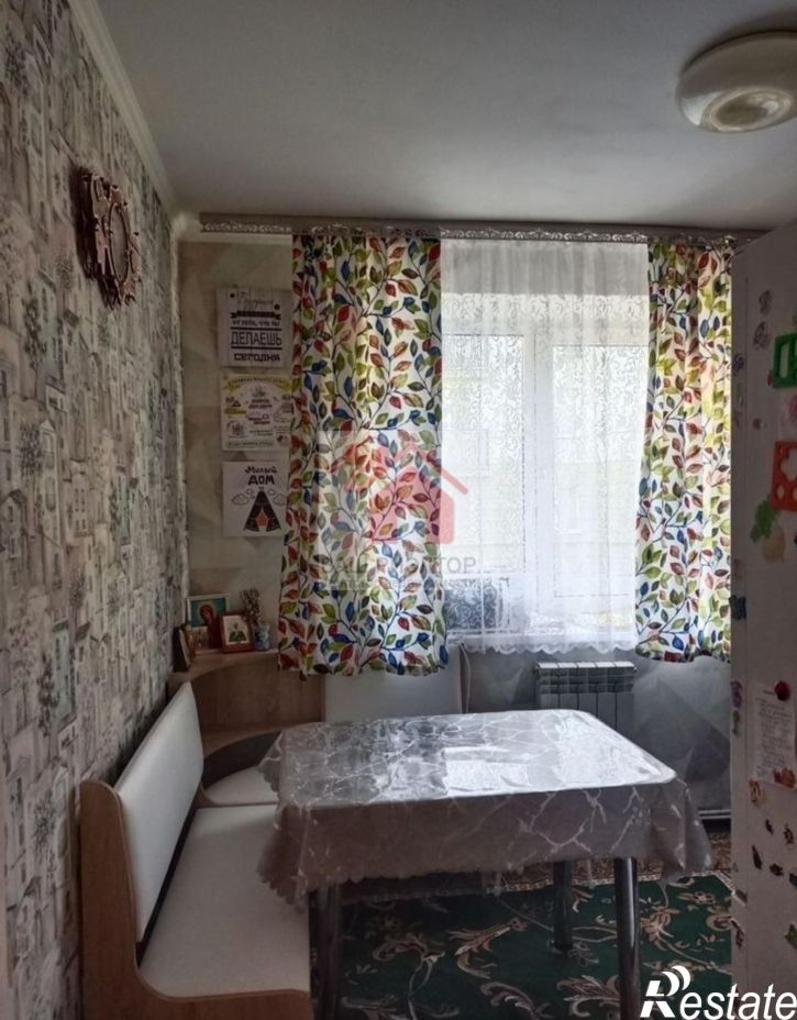 2-комн квартира микрорайон Крутые Ключи, 3