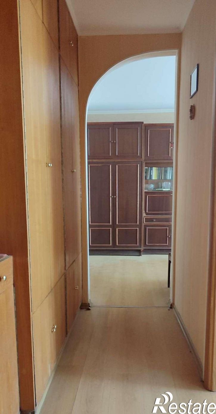 3-комн квартира Осипенко улица, 8