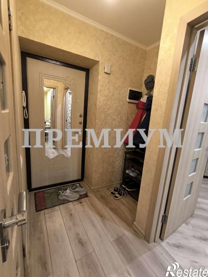 1-комн квартира Виталия Жалнина улица, 19