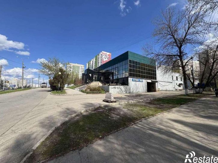 Торговое помещение Ново-Садовая улица, 363б