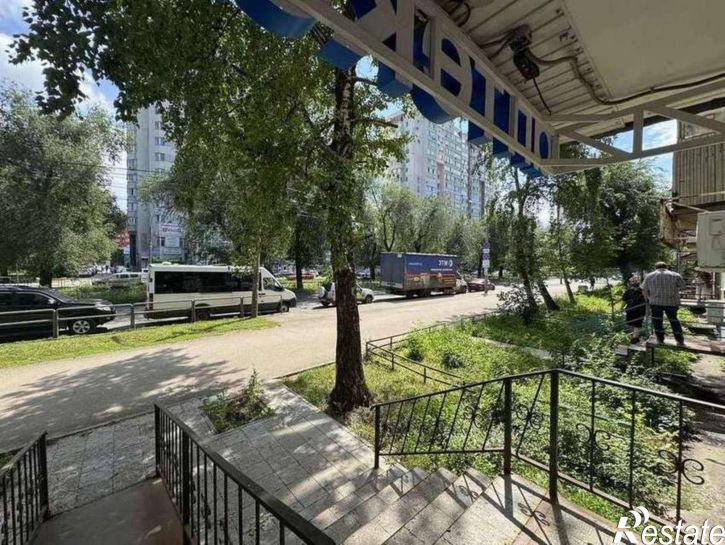 Торговое помещение Революционная улица, 125