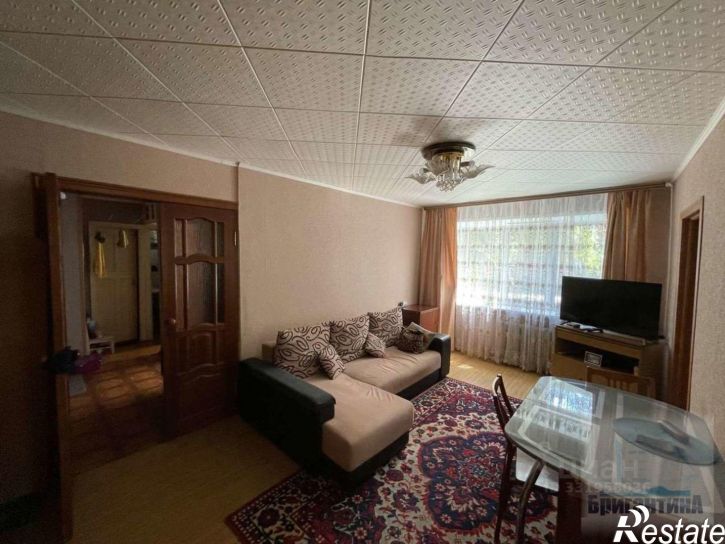4-комн квартира проспект Кирова,дом 237а