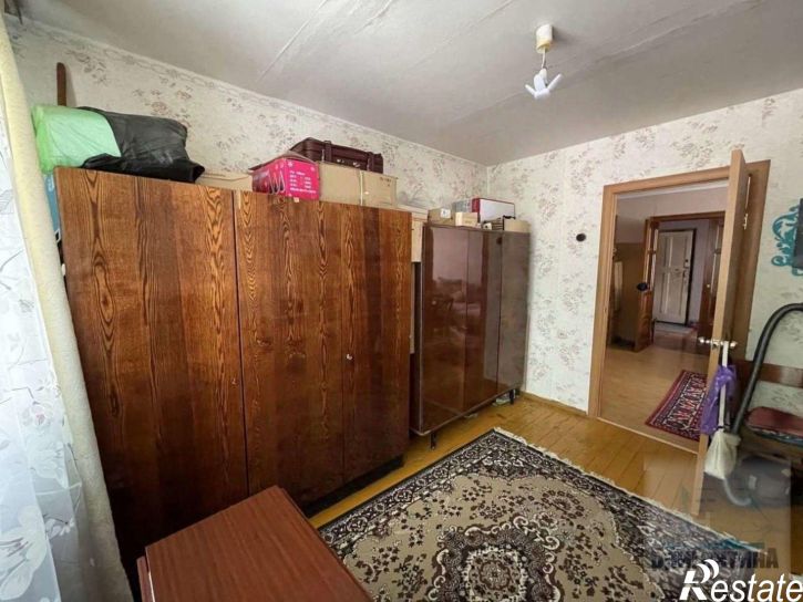 4-комн квартира проспект Кирова,дом 237а