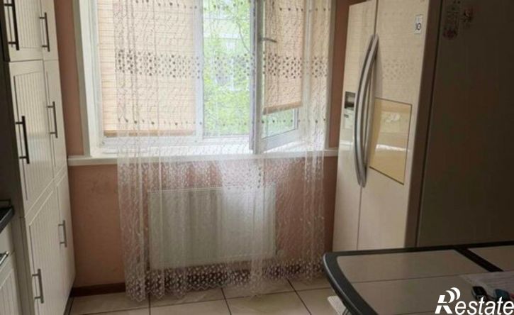 2-комн квартира ул Евгения Золотухина, 20,  д. 20