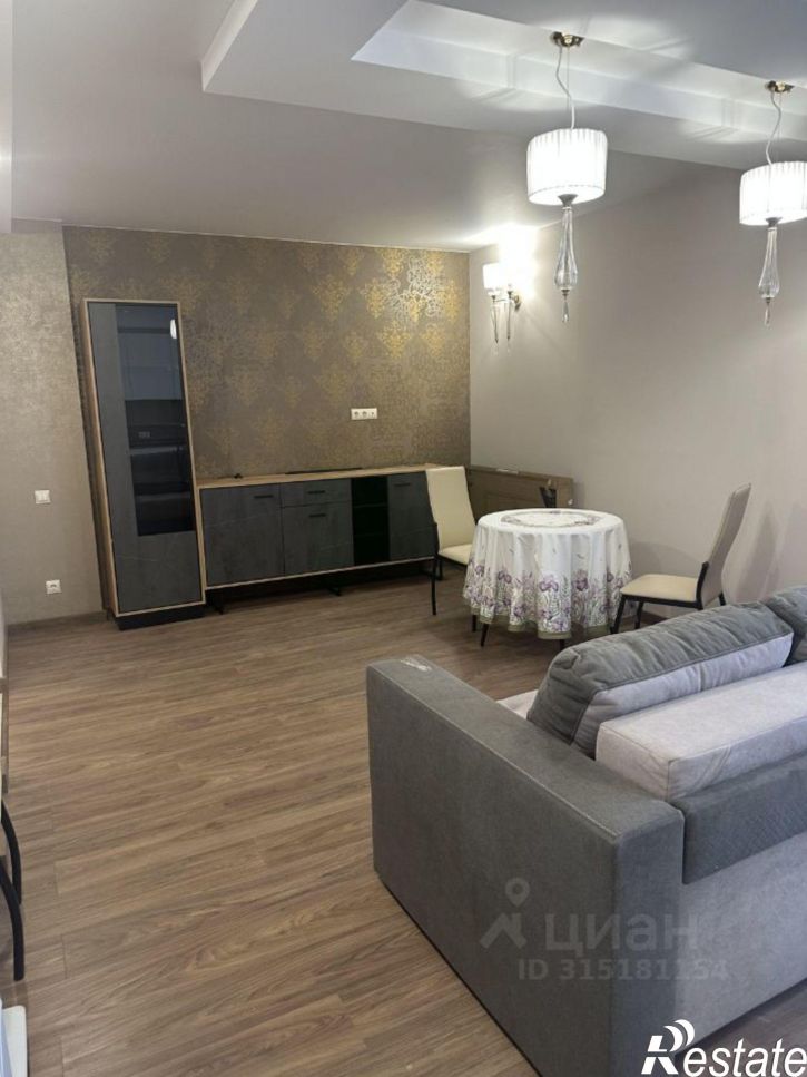 2-комн квартира ул Луначарского, 5,  д. 5