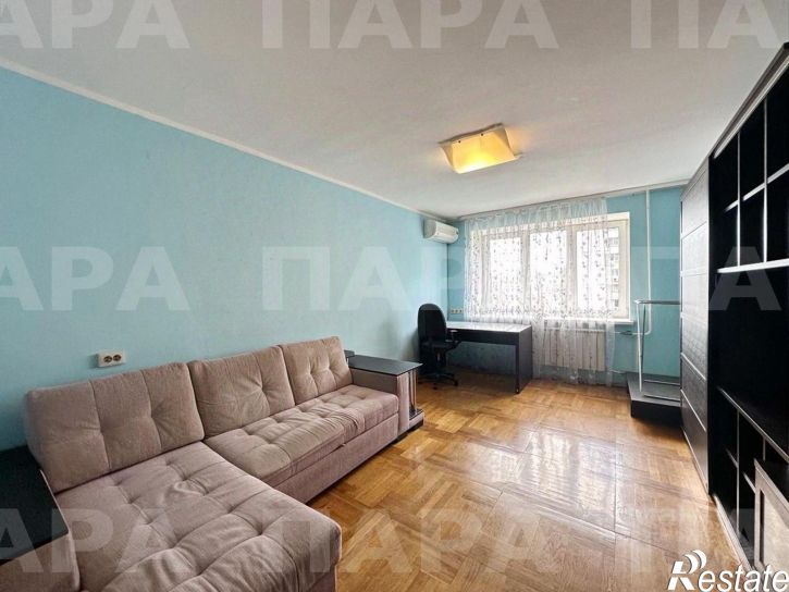 2-комн квартира ул Молодогвардейская, 207,  д. 207