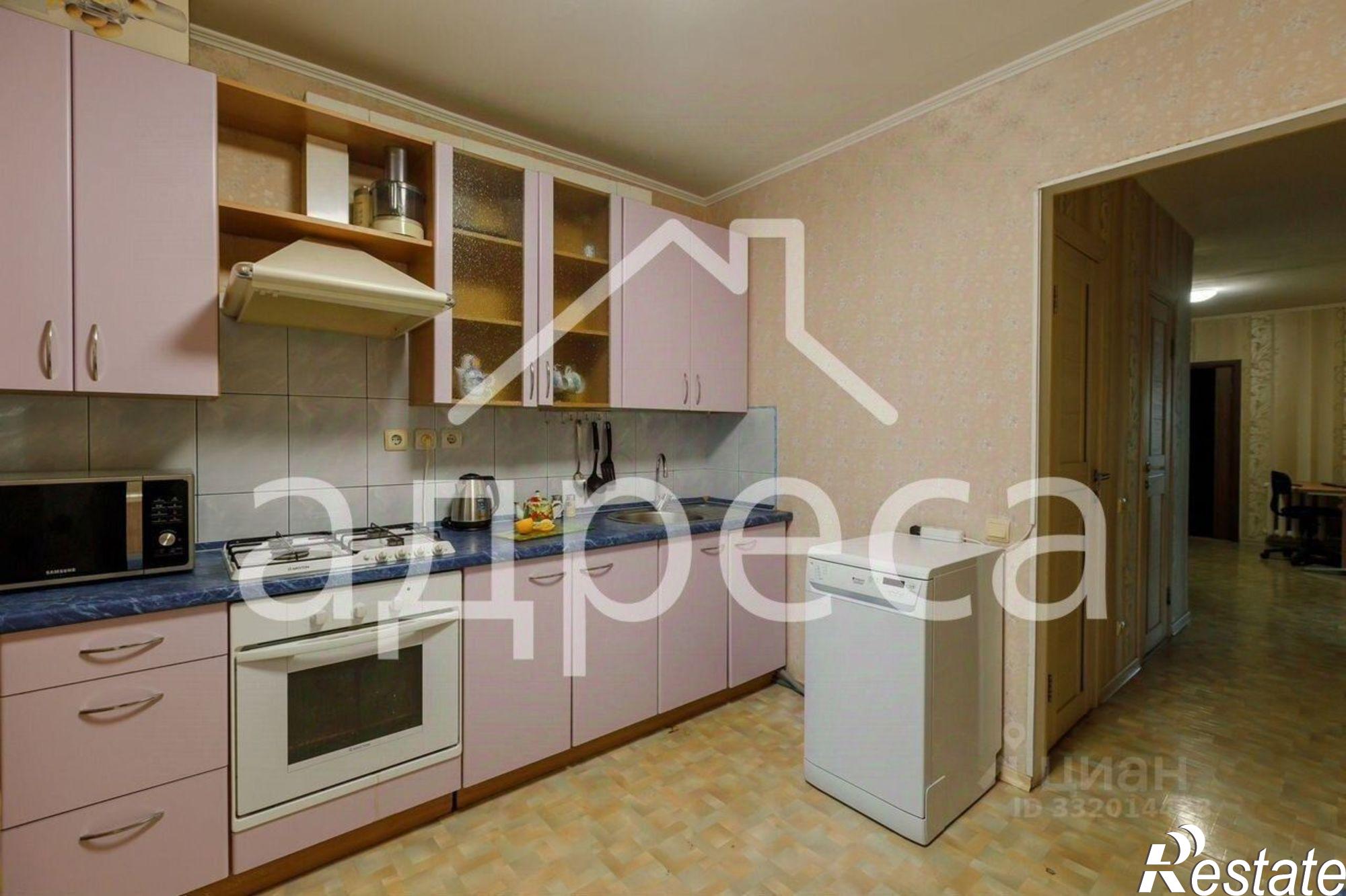 Купить квартиру за 9 890 000 рублей на ул Дыбенко, 120А