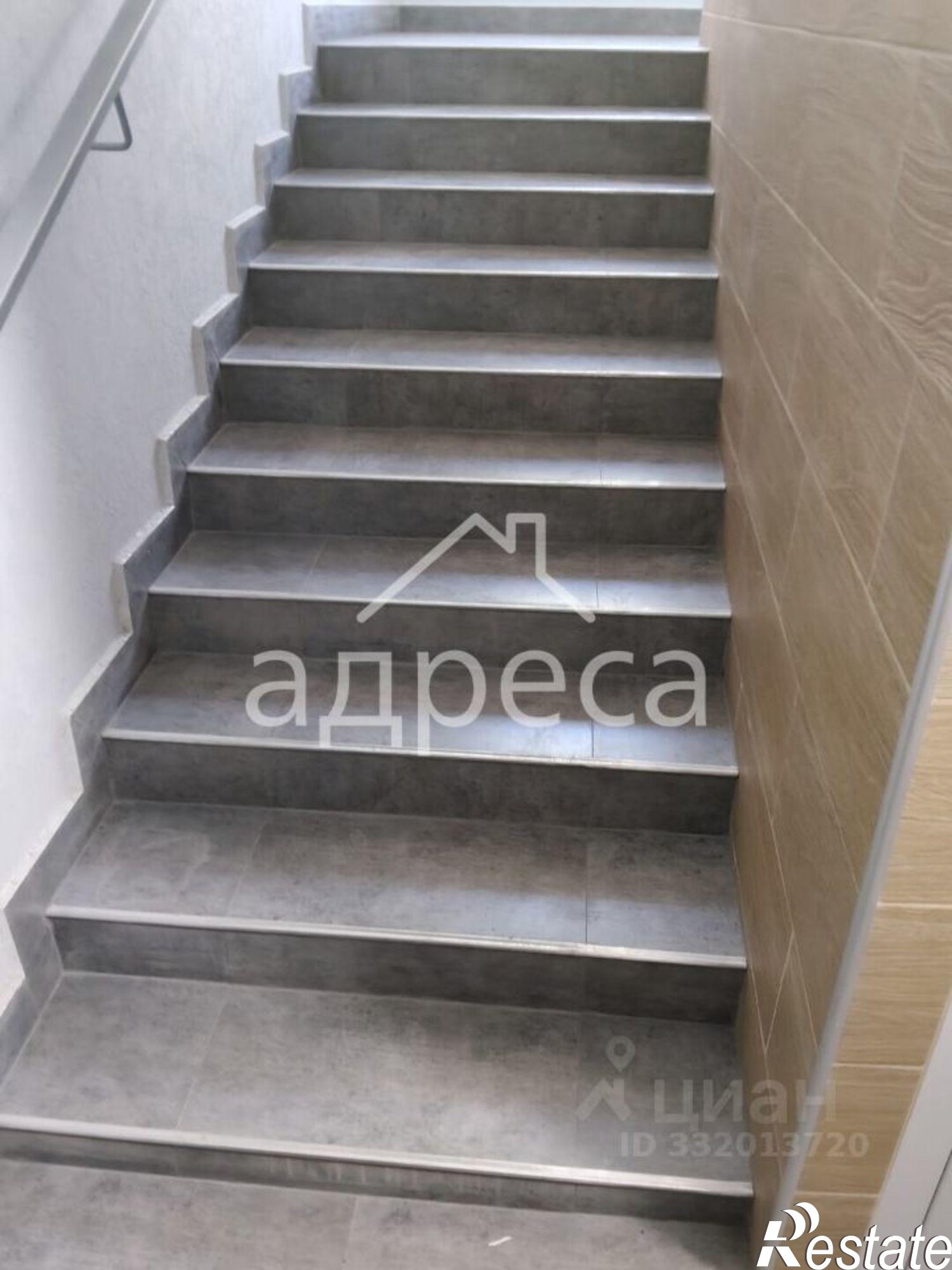 Купить квартиру за 12 300 000 рублей на Водников пер, 22