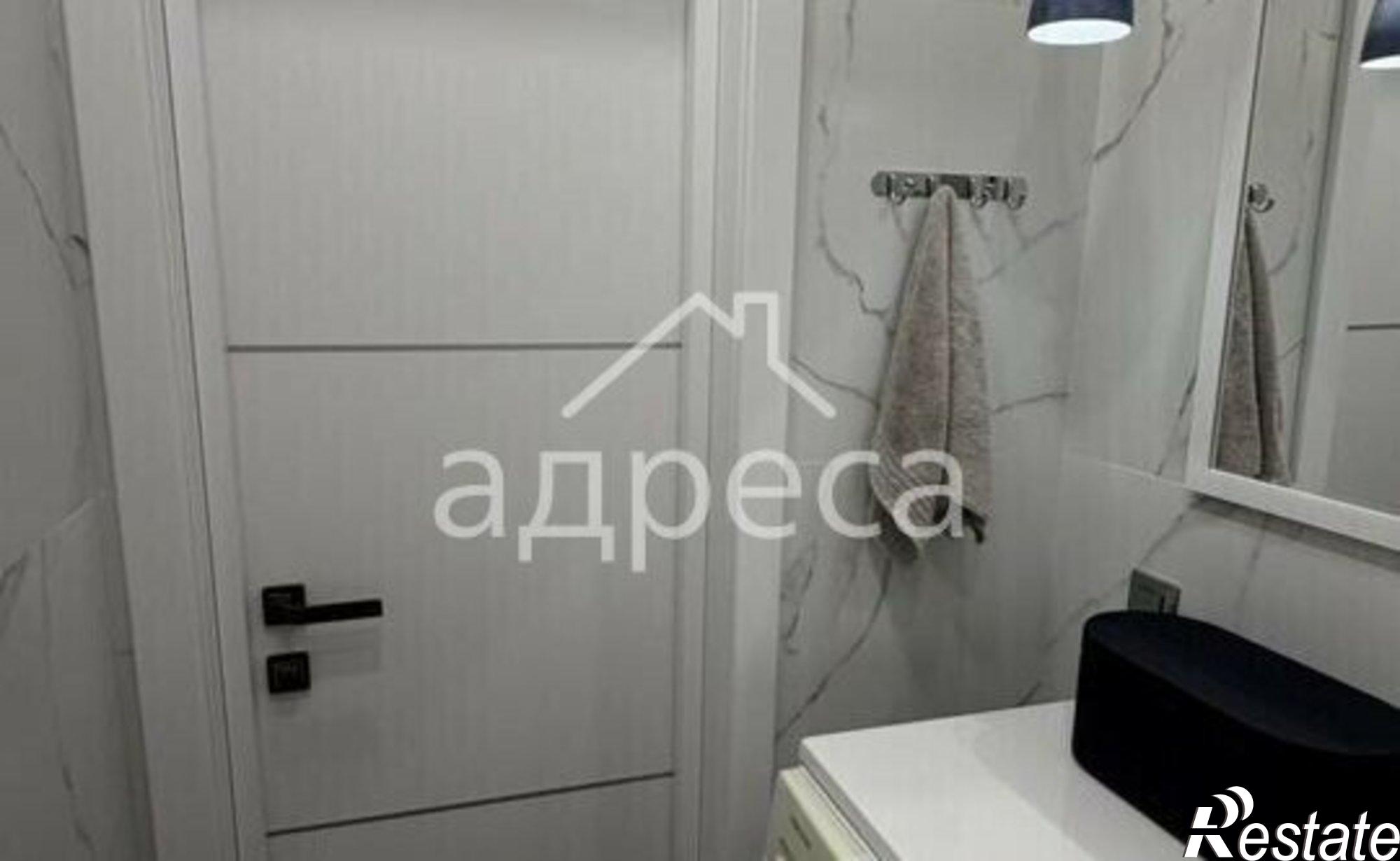 Купить квартиру за 19 500 000 рублей на ул Врубеля, 15