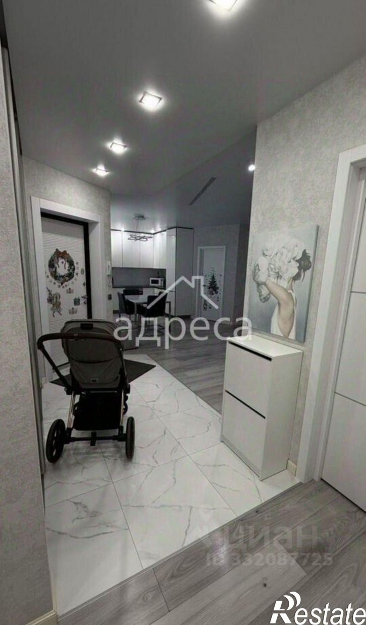 3-комн квартира ул Врубеля, 15,  д. 15