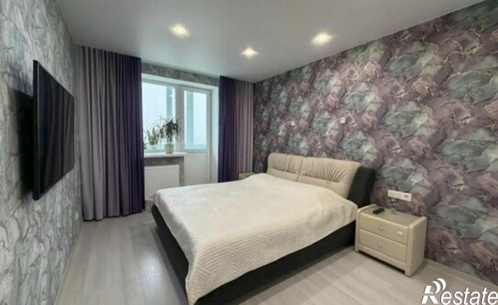 3-комн квартира ул Петра Алабина, 6,  д. 6