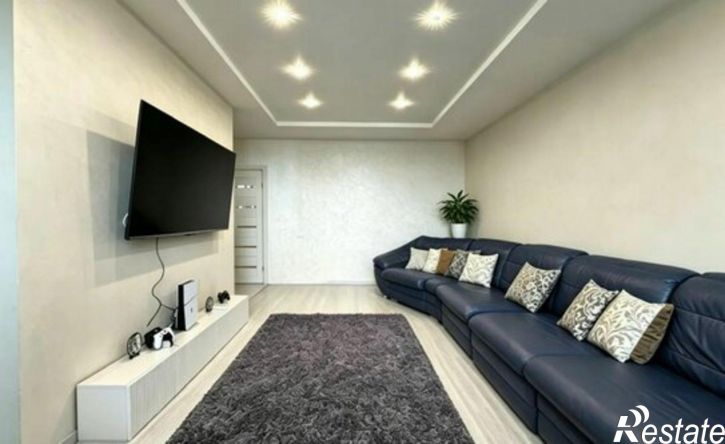 3-комн квартира ул Петра Алабина, 6,  д. 6