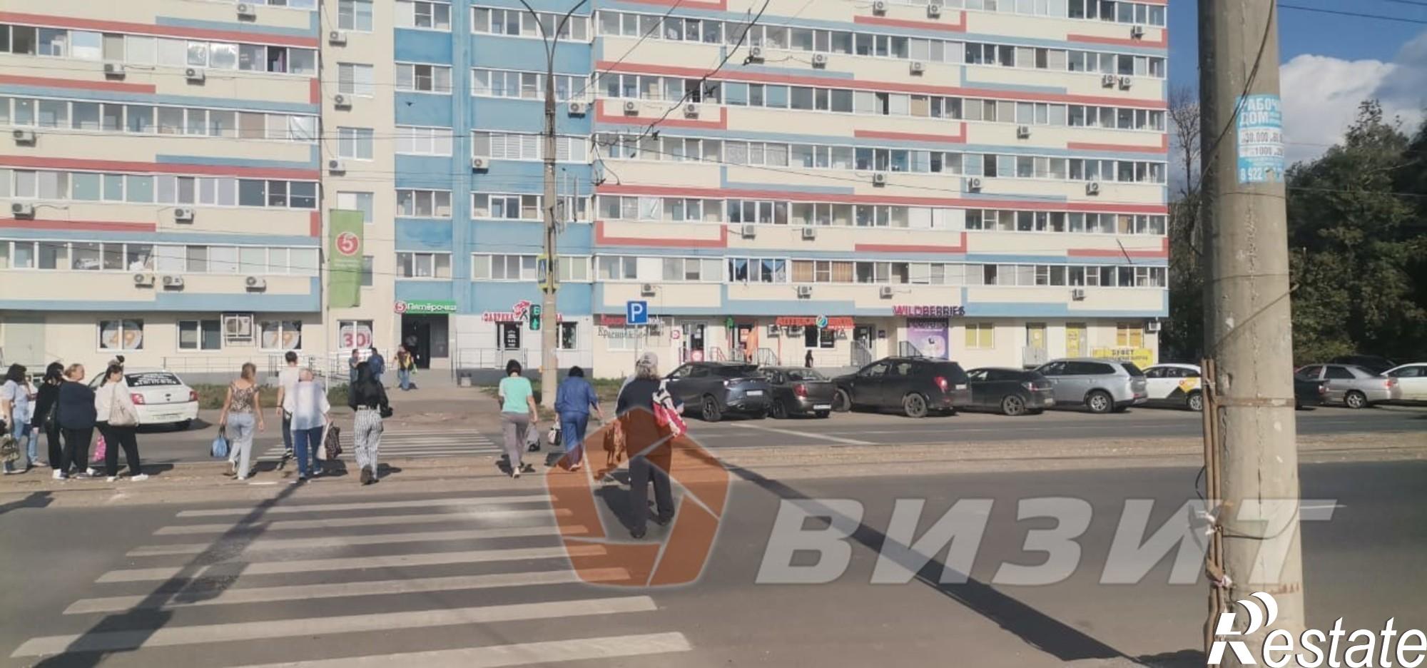 Купить торговое помещение за 49 923 400 рублей на Кирова проспект, 71