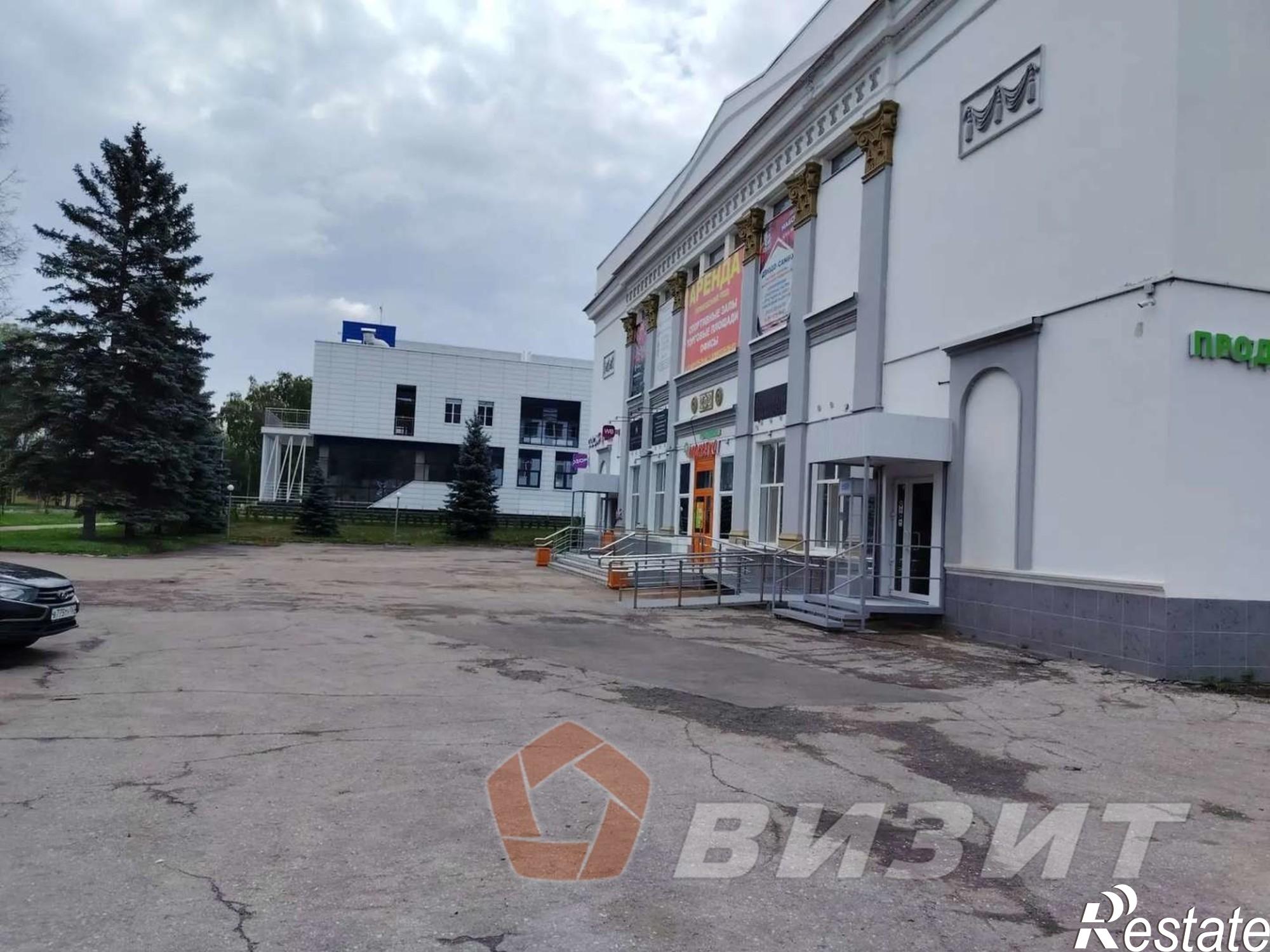 Купить торговое помещение за 70 000 000 рублей на Калининградская улица, 9