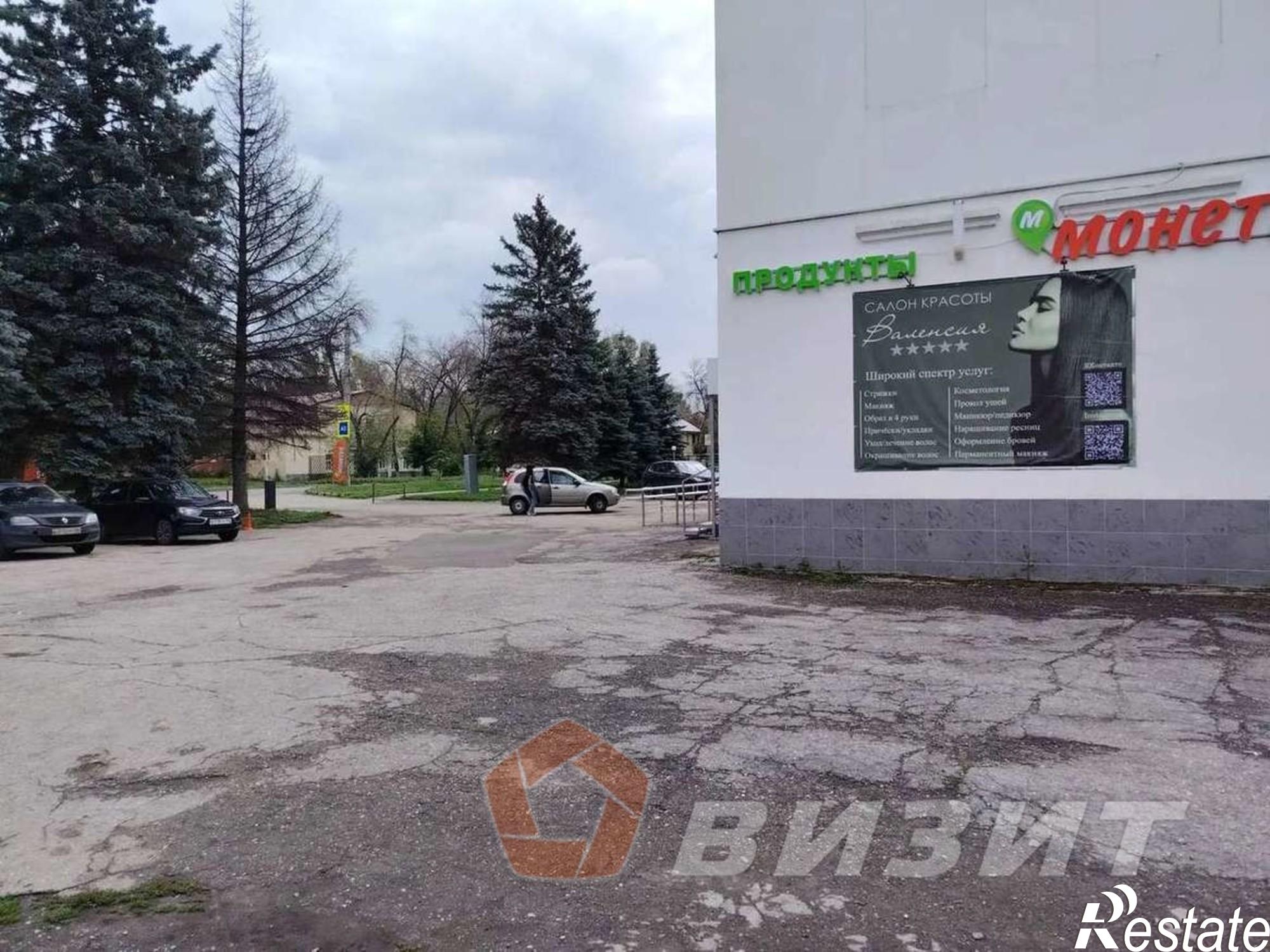 Купить торговое помещение за 70 000 000 рублей на Калининградская улица, 9