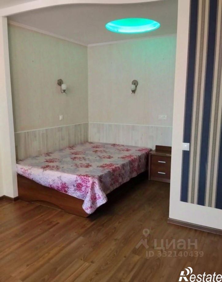 1-комн квартира ул Ялтинская, 4,  д. 4