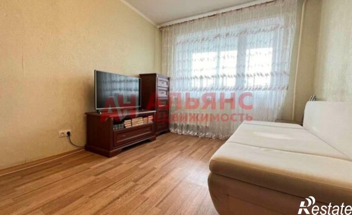 3-комн квартира ул Тополей, 3,  д. 3