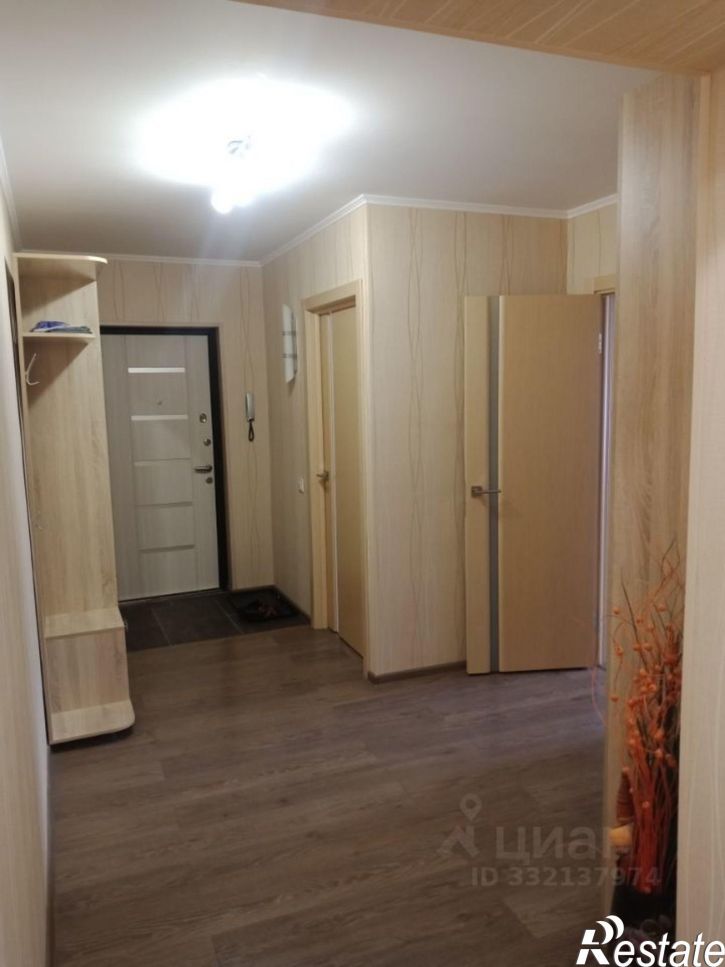 3-комн квартира 1-й кв-л, 38,  д. 38