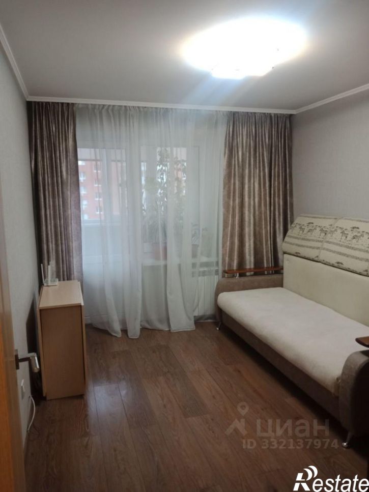 3-комн квартира 1-й кв-л, 38,  д. 38