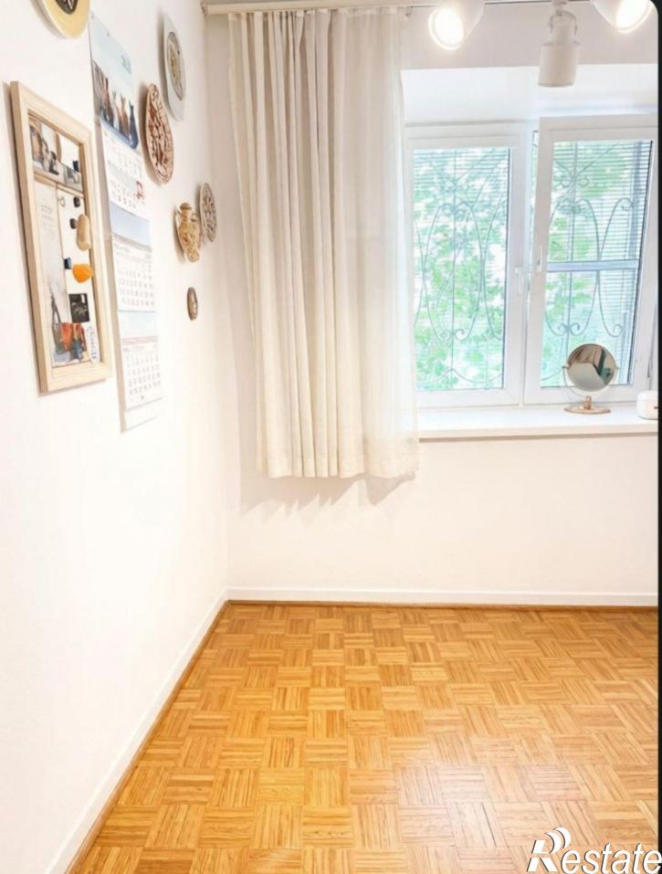 3-комн квартира ул Клиническая, 14,  д. 14