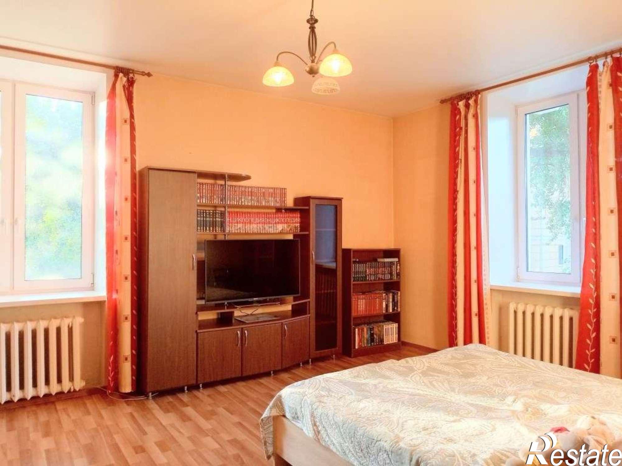 Купить квартиру за 6 300 000 рублей на Победы улица, 98