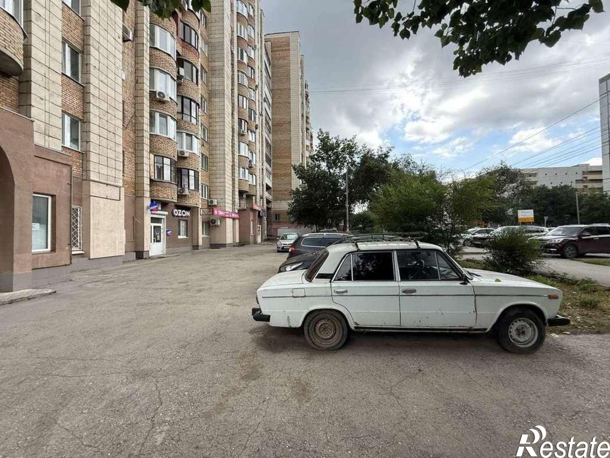 Сдать торговое помещение за 150 000 рублей на Киевская улица, 10