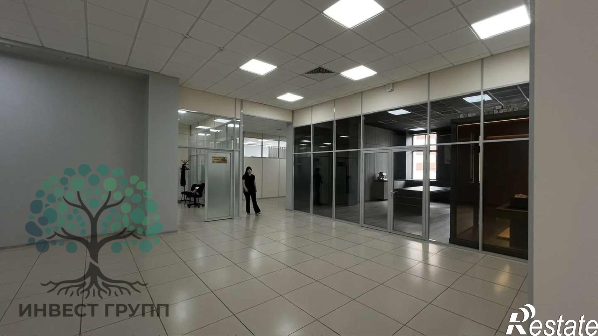 Сдать офис, помещение под офис за 433 800 рублей на Молодежная улица, 2