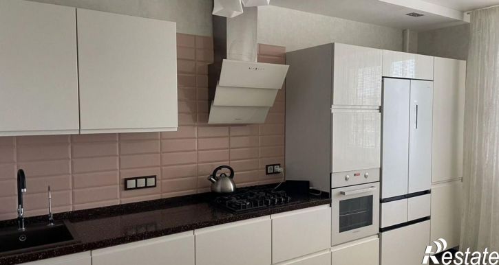 3-комн квартира Галактионовская улица, 277