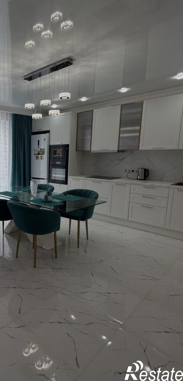 2-комн квартира Алексея Толстого улица, 75