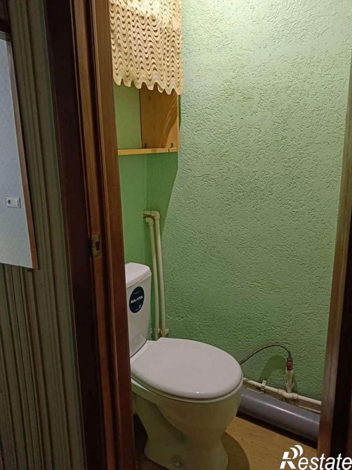 2-комн квартира Тихий переулок, 4