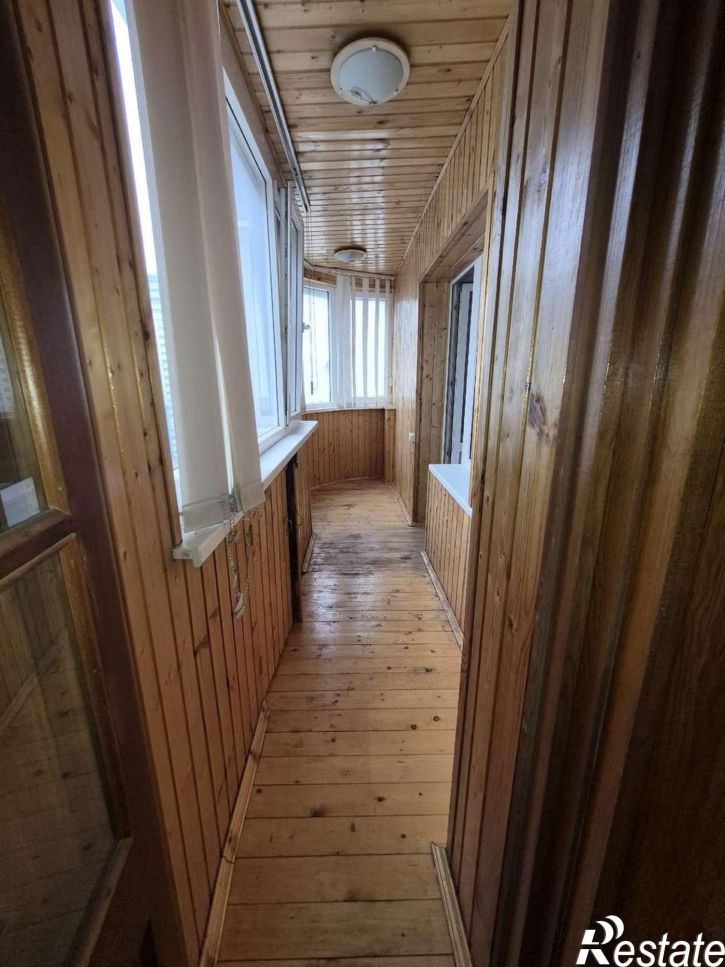 4-комн квартира Молодежная улица, 8