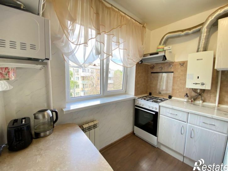 2-комн квартира Аэродромная улица, 111
