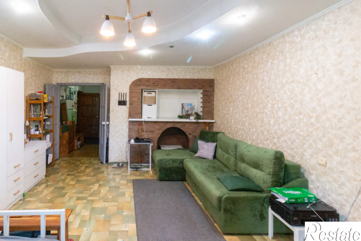 3-комн квартира Победы улица, 104А