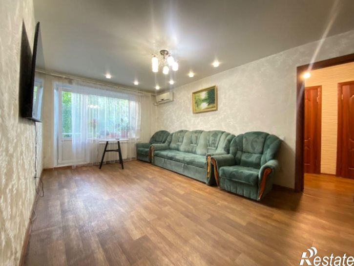 4-комн квартира Свободы улица, 9