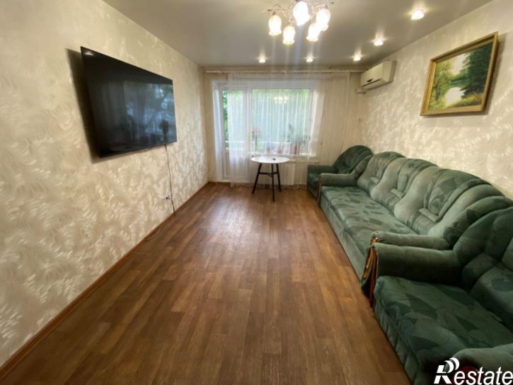 4-комн квартира Свободы улица, 9